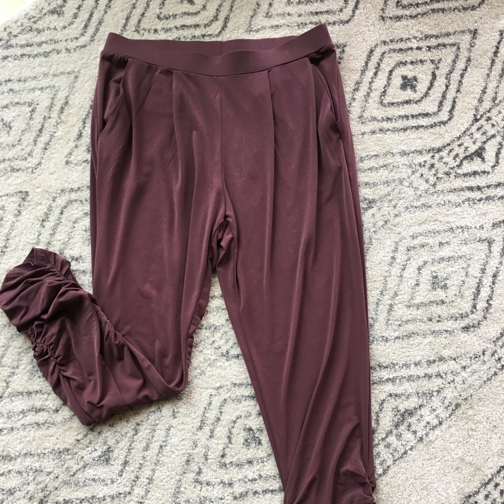 Ruched trousers